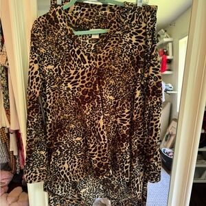 Natori Fleece Cheetah Pajama Set